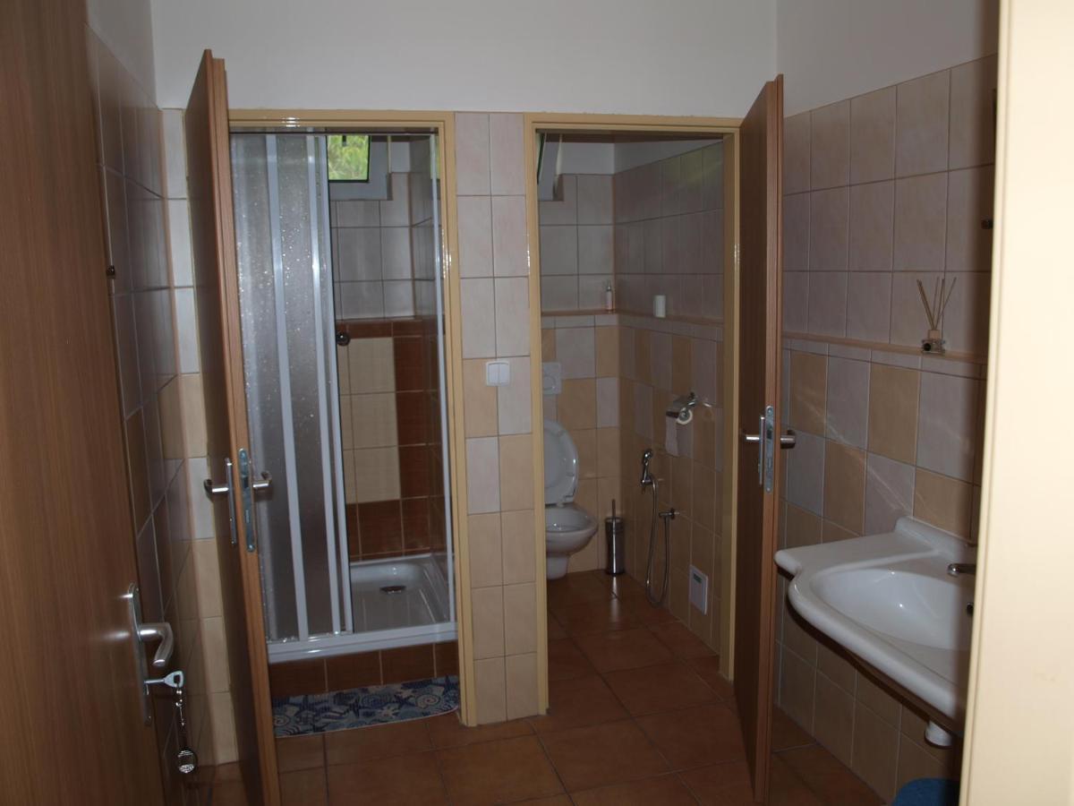 Bailando Studio Neratovice Экстерьер фото